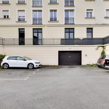 Апартаменты Appart Cosy Quartier Calme Hyper Centre Parking Маньи-ле-Онгр Экстерьер фото